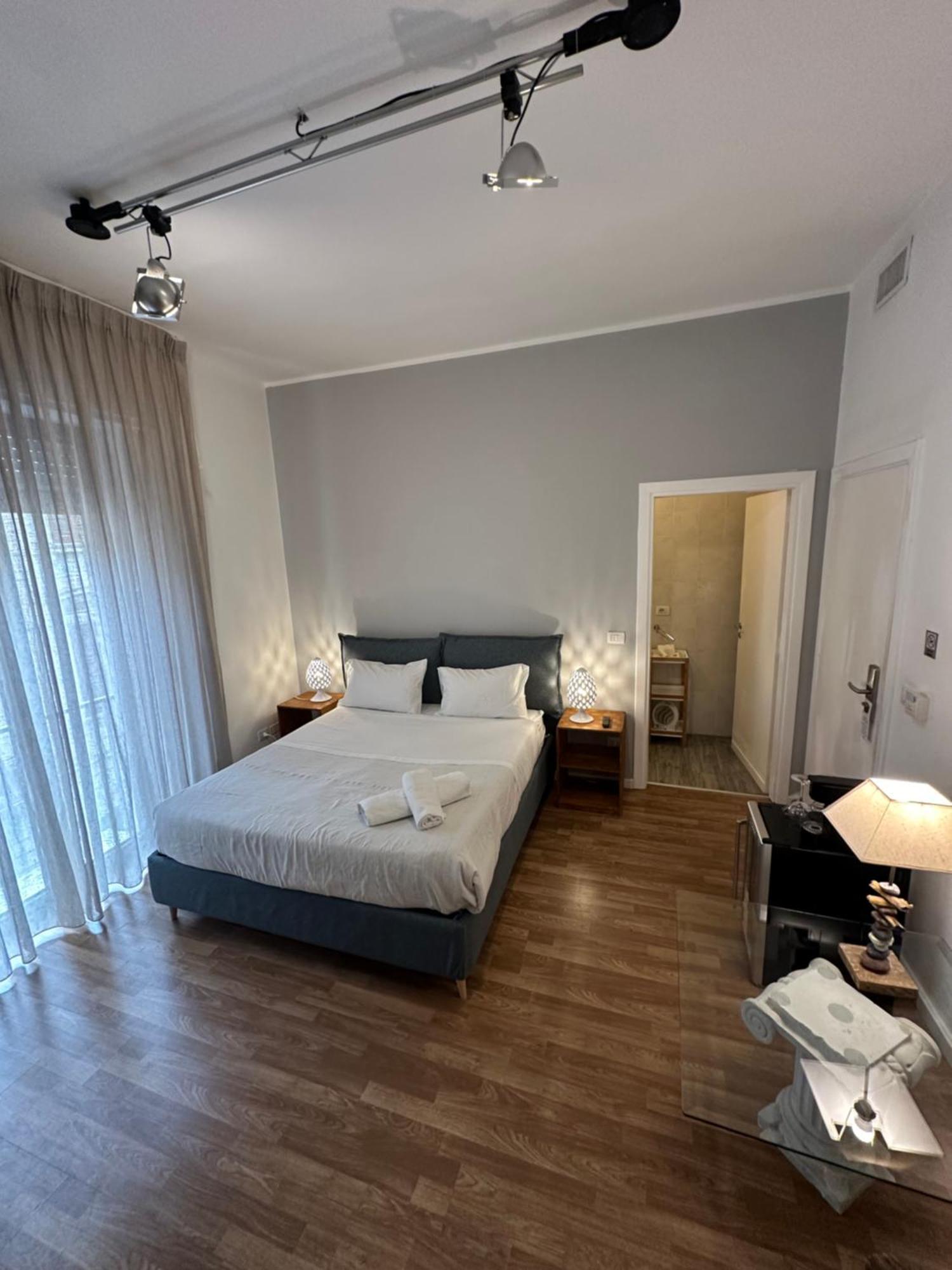 B&B Degli Artisti Suite Lecce Eksteriør bilde