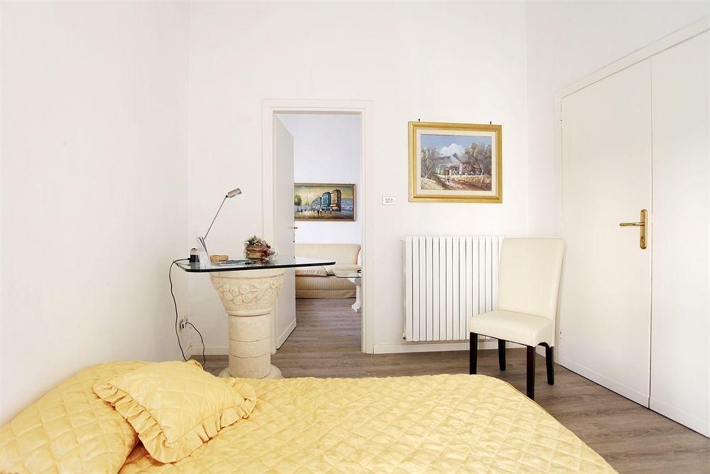 B&B Degli Artisti Suite Lecce Eksteriør bilde
